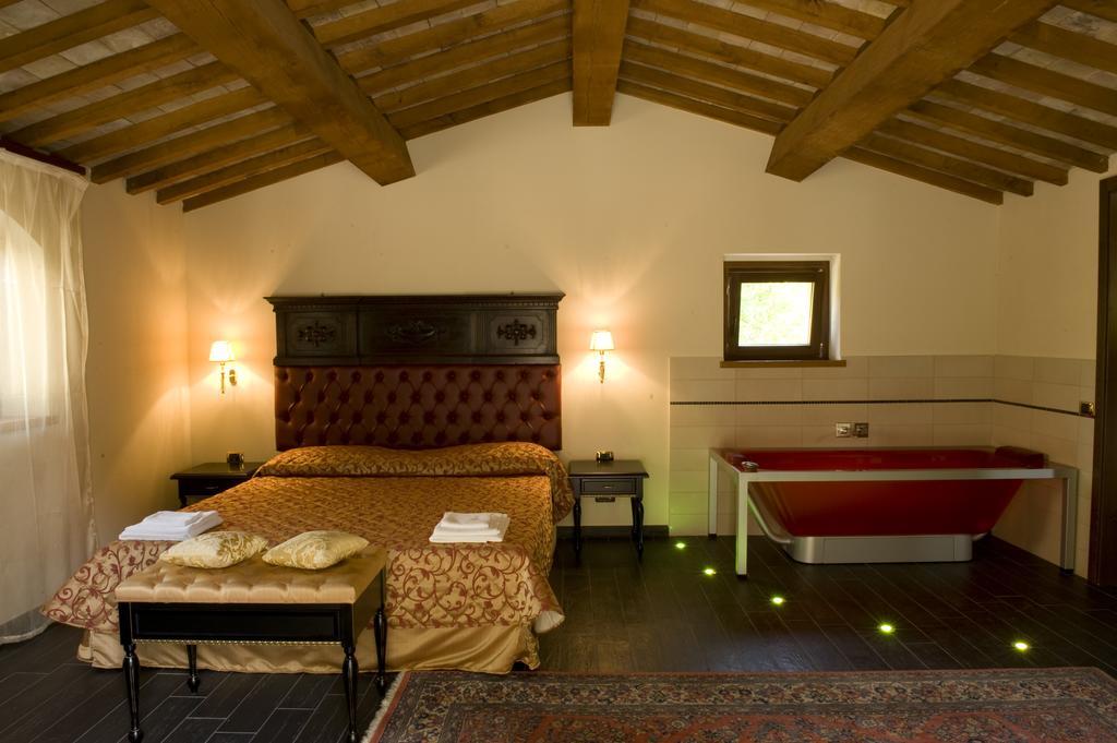 Agriturismo Ca' Montioni Guest House Mercatello sul Metauro Eksteriør bilde